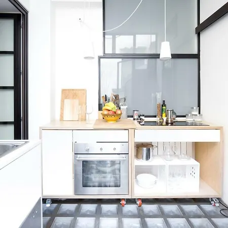 Apartment Loft Silent Terrace 8 Minutes Duomo *