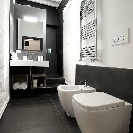 Loft Silent Terrace 8 Minutes Duomo