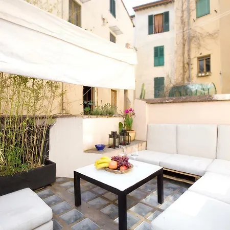 Loft Silent Terrace 8 Minutes Duomo * Florenz
