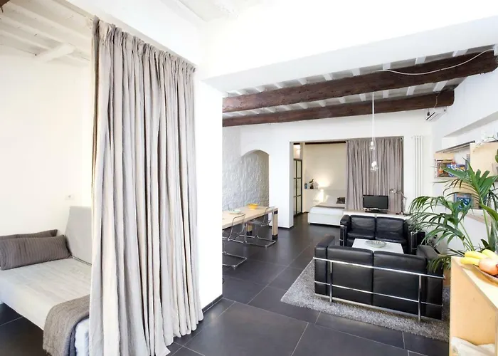 Daire Loft Silent Terrace 8 Minutes Duomo Floransa
